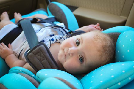 Всего четверть родителей следуют рекомендациям Академии Педиатрии о правильной установке автокресла в автомобиле
